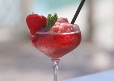hotel-san-luccianu-coktail-fraise